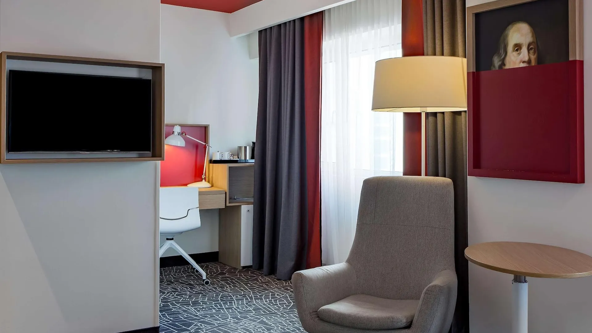 Park Inn By Radisson Bucharest Hotel & Residence 4*,  România