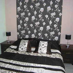 https://apartament-zielony-kolobrzeg.kolobrzeghotels.com