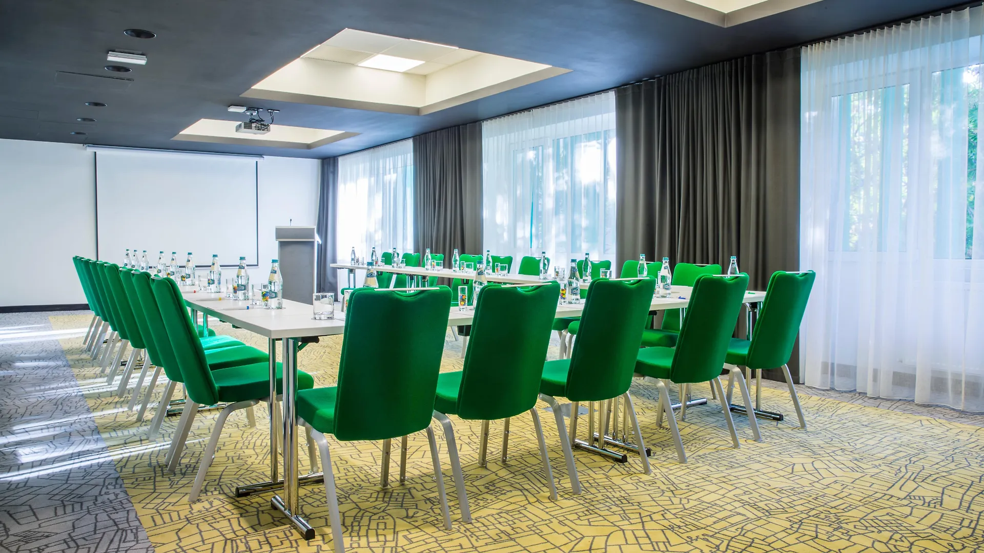 Aparthotel Park Inn By Radisson Bucharest Hotel & Residence