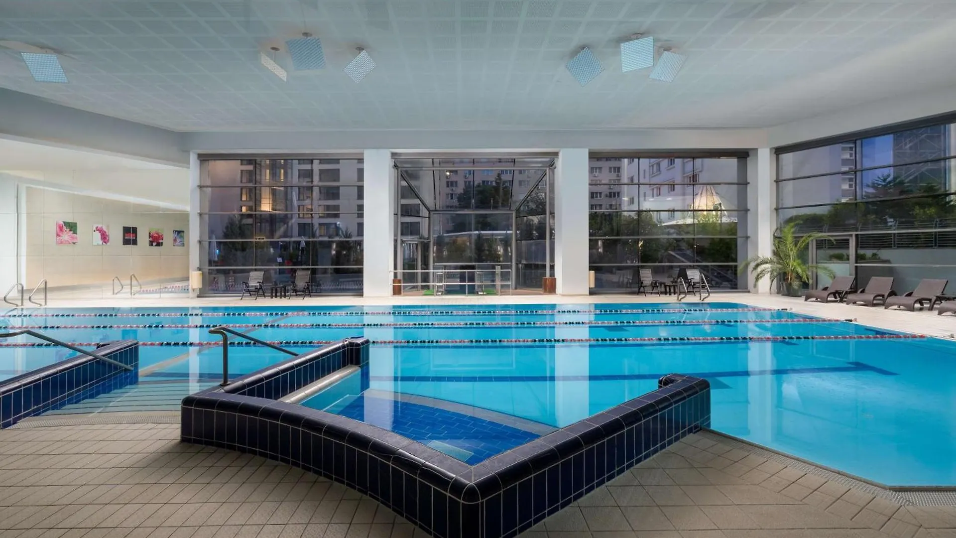 Park Inn By Radisson Bucharest Hotel & Residence Aparthotel